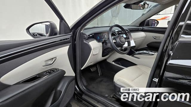 Hyundai Tucson Hybrid 2021 — Photo 2/20