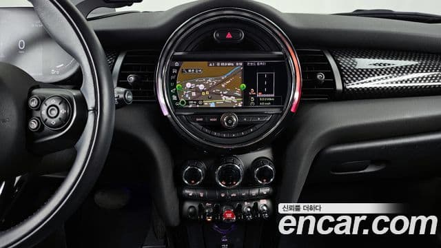 Mini Cooper S 2021 — ფოტო 15/20