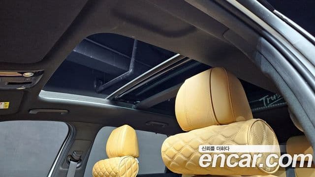 Kia Sorento 2022 — ფოტო 19/20