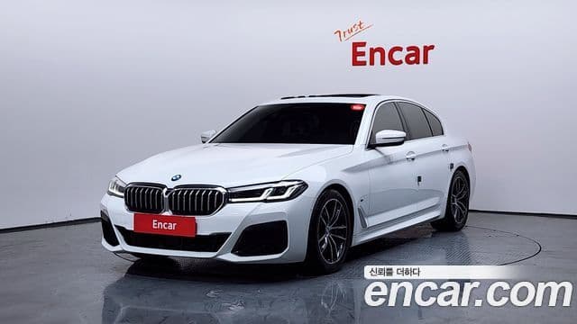 BMW 5 Series 2022 — ფოტო 20/20