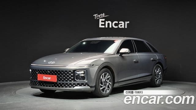 Hyundai Grandeur Hybrid 2025 — Şəkil 8/20