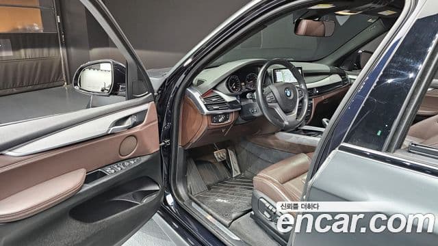 BMW X5 2018 — Photo 7/20