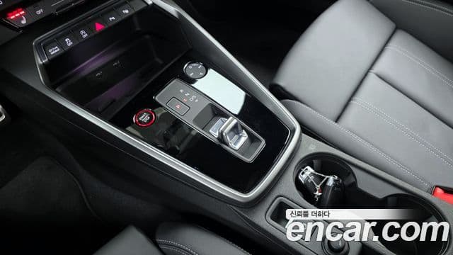 Audi A3 2023 — Şəkil 9/20