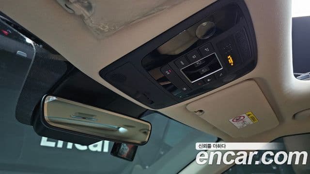 Kia Carnival 2020 — ფოტო 15/20