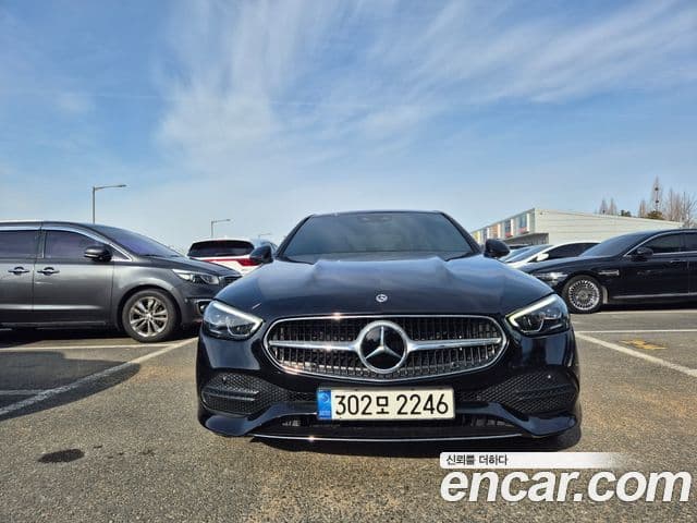 Mercedes-Benz C-Class 2022 — Photo 5/19