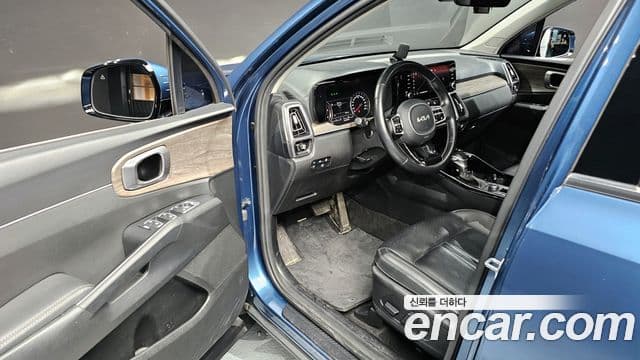 Kia Sorento 2022 — ფოტო 11/20