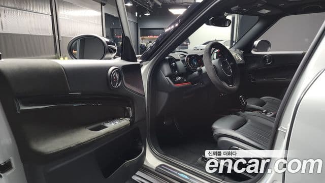 Mini Cooper S Countryman 2022 — ფოტო 10/20