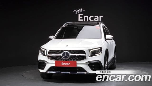 Mercedes-Benz GLB-Class 2020 — ფოტო 3/20