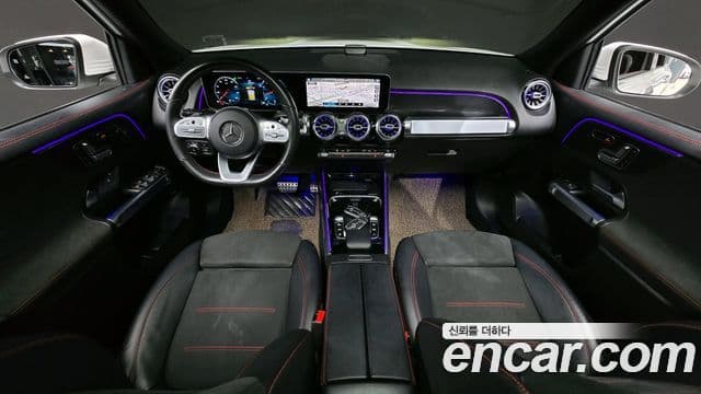 Mercedes-Benz GLB-Class 2020 — ფოტო 7/20