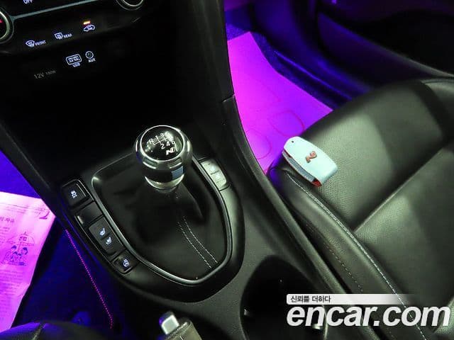 Hyundai Veloster 2020 — Şəkil 2/20