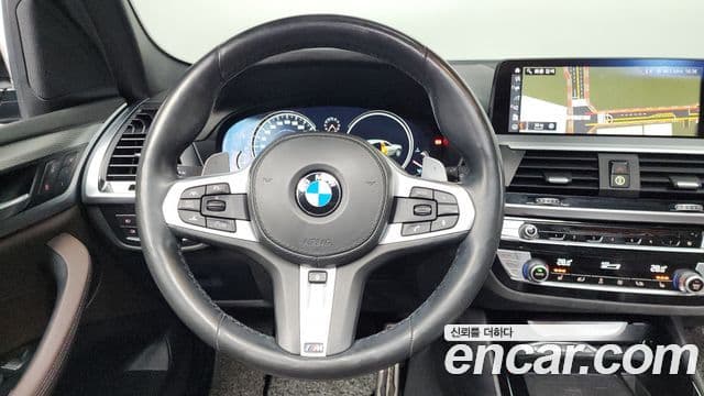 BMW X3 2019 — ფოტო 13/20