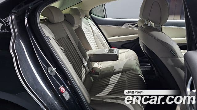 Genesis G70 2020 — Şəkil 12/20