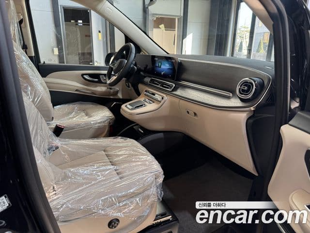 Mercedes-Benz V-Class 2025 — Şəkil 6/20