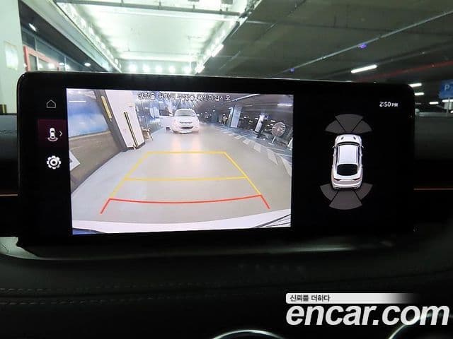 Kia Stinger 2021 — ფოტო 13/20