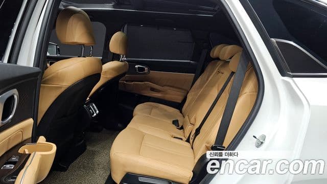 Kia Sorento 2023 — Şəkil 12/20