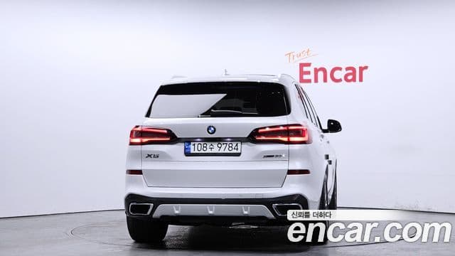 BMW X5 2021 — ფოტო 4/20