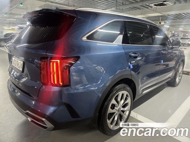 Kia Sorento 2021 — ფოტო 9/19