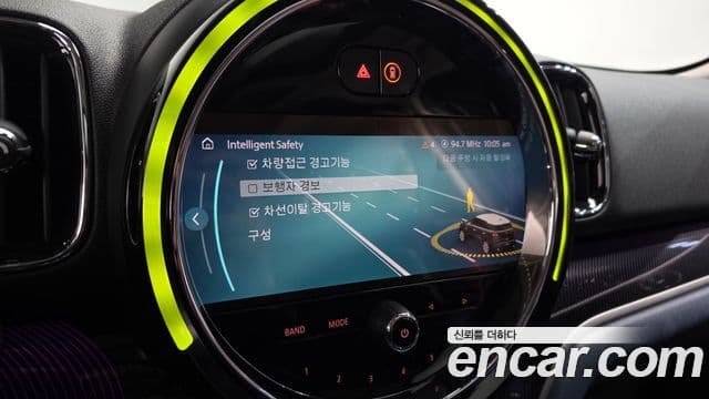 Mini Cooper S Countryman 2022 — фото 17 из 20