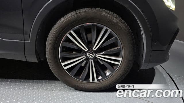 Volkswagen Tiguan 2021 — Şəkil 5/20