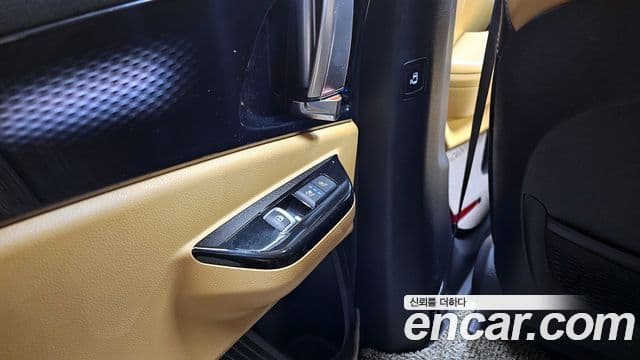 Kia Carnival 2020 — Şəkil 19/20