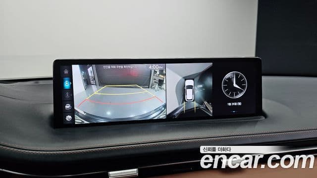 Genesis GV70 2021 — ფოტო 14/20