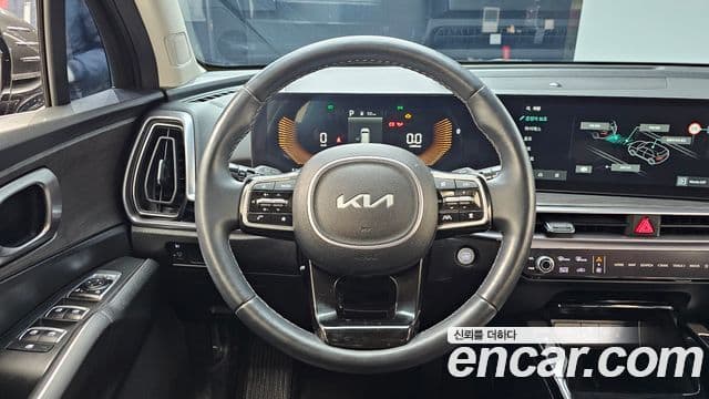 Kia Sorento 2023 — ფოტო 13/20