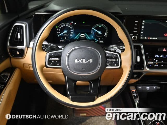 Kia Sorento 2023 — Şəkil 13/20