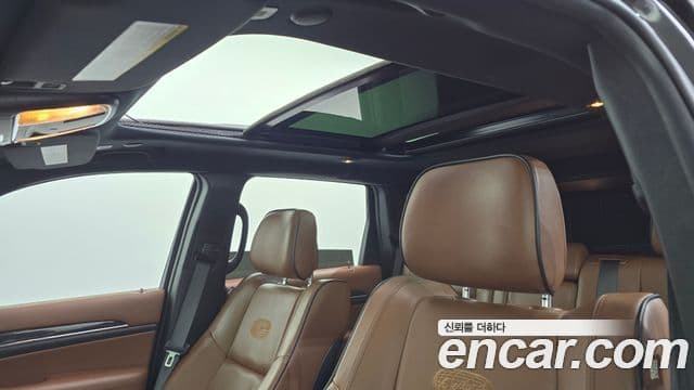 Jeep Grand Cherokee 2021 — Şəkil 19/20
