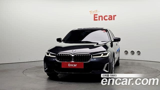 BMW 5 Series 2021 — Şəkil 3/20