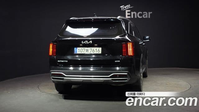Kia Sorento 2023 — Şəkil 4/20