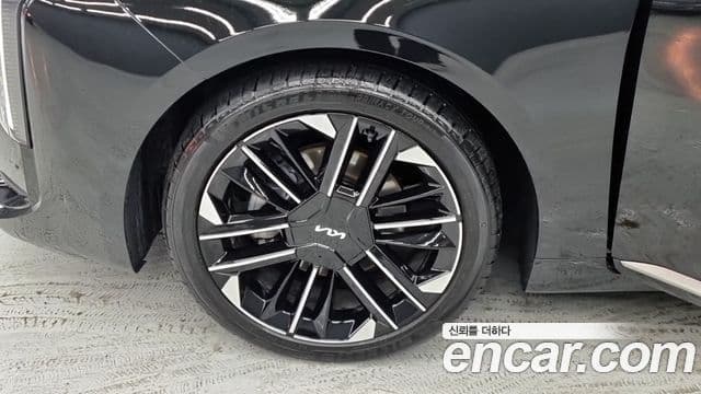 Kia K8 2025 — ფოტო 4/18