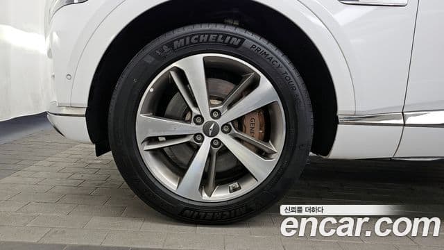 Genesis GV80 2022 — ფოტო 5/20