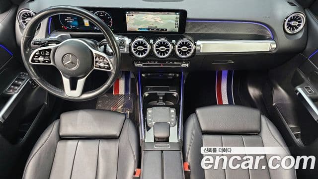 Mercedes-Benz GLB-Class 2021 — Фото 7/20