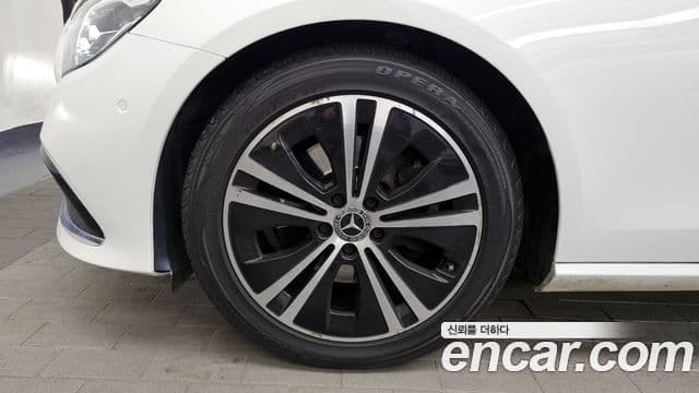 Mercedes-Benz E-Class 2020 — ფოტო 5/20