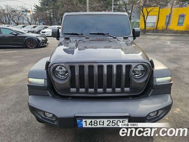 Jeep Wrangler 2021 — Şəkil 3/20