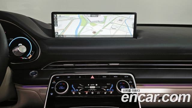 Genesis GV80 2022 — ფოტო 14/20