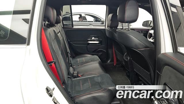 Mercedes-Benz GLB-Class 2021 — Şəkil 12/20