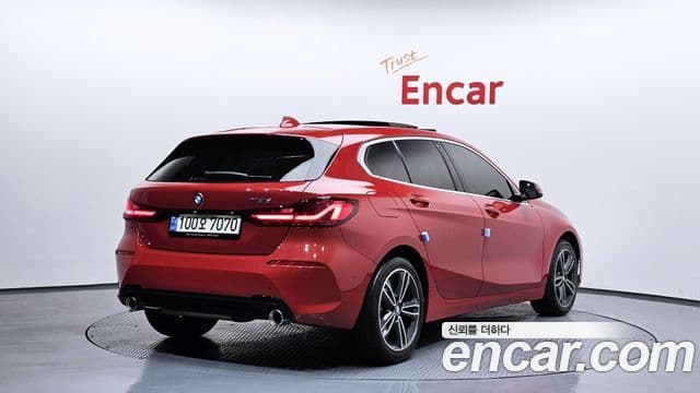 BMW 1 Series 2020 — фото 2 из 20