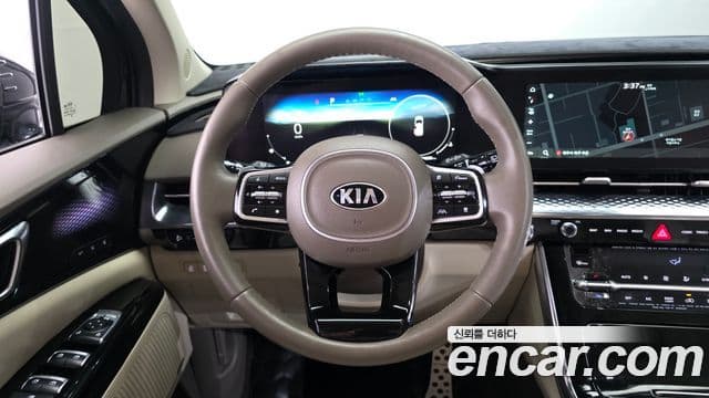 Kia Carnival 2021 — Şəkil 13/20