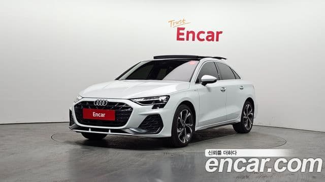 Audi A3 2025 — ფოტო 1/20