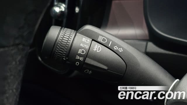 Volvo XC40 Recharge 2024 — ფოტო 6/20