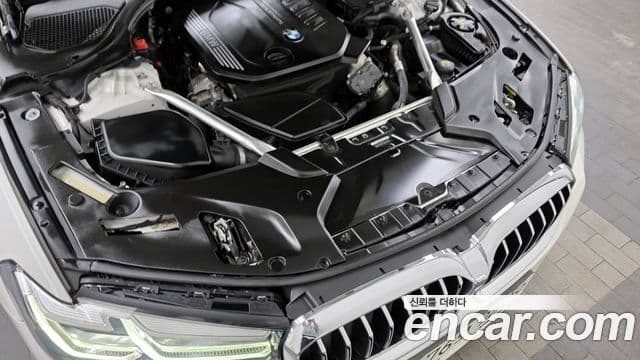 BMW 5 Series 2022 — Photo 7/20