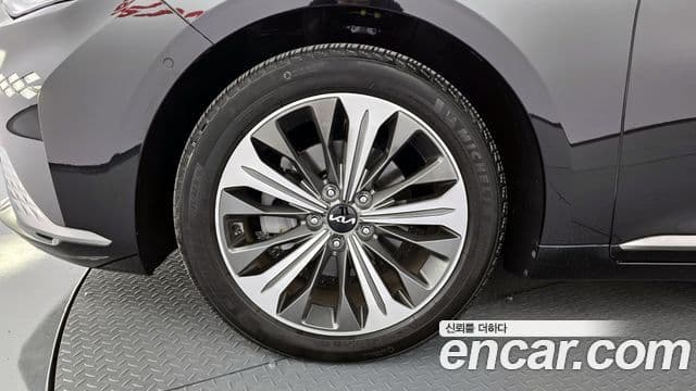 Kia K8 2022 — фото 5 из 20