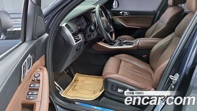 BMW X5 2022 — фото 10 из 17