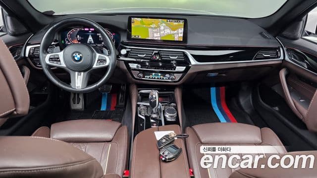 BMW 5 Series 2022 — Şəkil 7/20