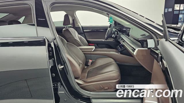Hyundai Grandeur Hybrid 2023 — Şəkil 15/20