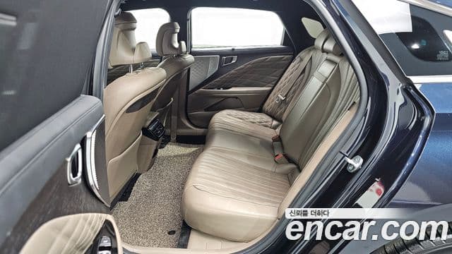 Kia K8 2021 — фото 12 из 20