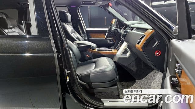Land Rover Range Rover 2018 — Şəkil 9/20