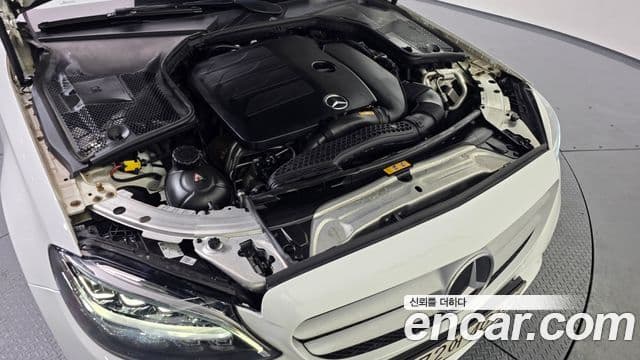 Mercedes-Benz C-Class 2020 — Şəkil 2/20
