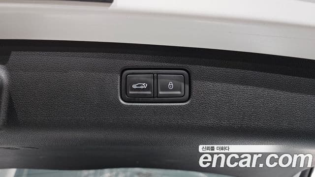 Genesis GV70 2024 — Şəkil 18/20